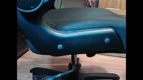 Snapshot of jacktoome383324 chatting on 11-09-25, 01:20 jacktoome383324 online show from 11-09-25, 01:20