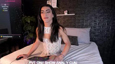 jacky_wolf1 online show from 01-18-26, 04:11