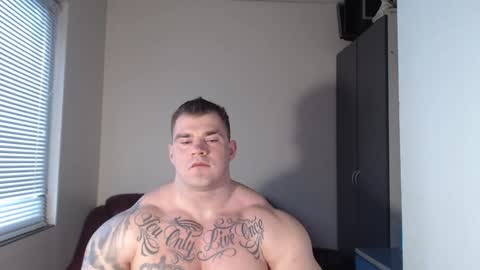 Snapshot of jackyhuge chatting on 01-13-25, 07:54 Jacky online show from 01-13-25, 07:54