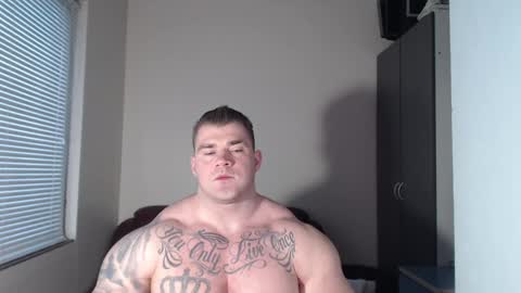 Snapshot of jackyhuge chatting on 01-14-25, 07:59 Jacky online show from 01-14-25, 07:59