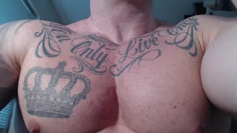 Snapshot of jackyhuge chatting on 01-20-25, 12:28 Jacky online show from 01-20-25, 12:28