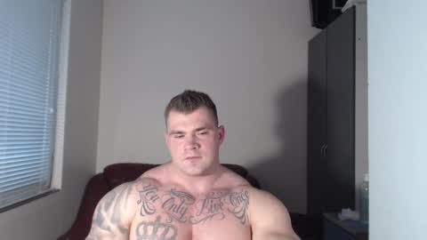 Snapshot of jackyhuge chatting on 01-21-25, 12:39 Jacky online show from 01-21-25, 12:39