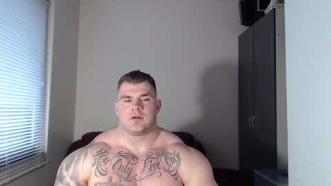 Snapshot of jackyhuge chatting on 02-08-25, 11:44 Jacky online show from 02-08-25, 11:44