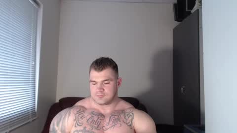 Snapshot of jackyhuge chatting on 02-11-25, 11:54 Jacky online show from 02-11-25, 11:54