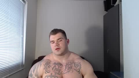 Snapshot of jackyhuge chatting on 02-17-25, 09:03 Jacky online show from 02-17-25, 09:03