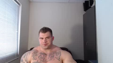 Snapshot of jackyhuge chatting on 02-17-25, 12:05 Jacky online show from 02-17-25, 12:05