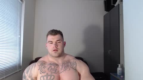 Snapshot of jackyhuge chatting on 02-21-25, 12:39 Jacky online show from 02-21-25, 12:39