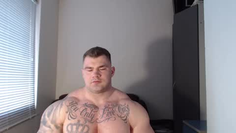 Snapshot of jackyhuge chatting on 02-25-25, 01:06 Jacky online show from 02-25-25, 01:06