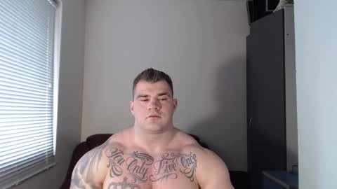 Snapshot of jackyhuge chatting on 03-02-25, 12:22 Jacky online show from 03-02-25, 12:22