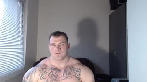 Snapshot of jackyhuge chatting on 11-18-25, 11:58 Jacky online show from 11-18-25, 11:58