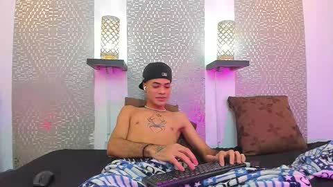 Snapshot of jacob_blackwell chatting on 10-16-25, 10:22 jacob_blackwell online show from 10-16-25, 10:22