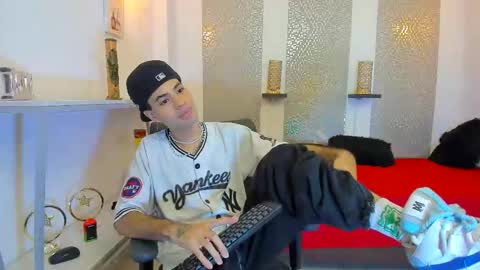 Snapshot of jacob_blackwell chatting on 11-13-25, 12:04 jacob_blackwell online show from 11-13-25, 12:04