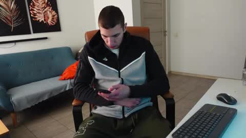 Snapshot of jacob_devon chatting on 04-11-26, 05:56 JACOB DEVON online show from 04-11-26, 05:56