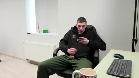 Snapshot of jacob_devon chatting on 04-17-26, 05:54 JACOB DEVON online show from 04-17-26, 05:54