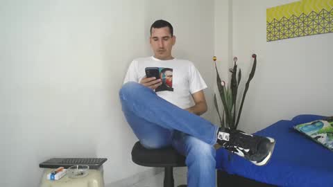 Jacob And Jayden online show from 12-16-24, 07:21