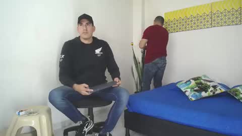 Jacob And Jayden online show from 12-21-24, 08:10