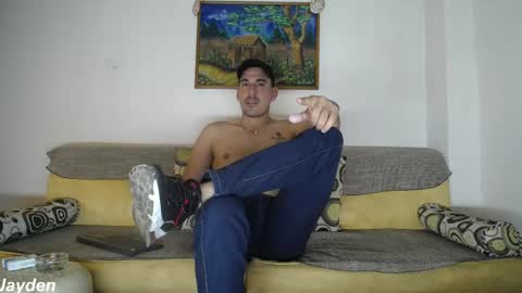 Jacob And Jayden online show from 05-27-26, 07:11