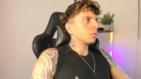 jacobb116 online show from 02-12-25, 02:24