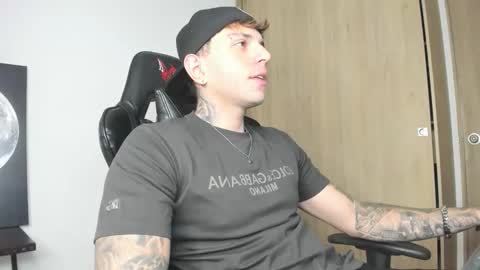 jacobb116 online show from 09-28-25, 12:05