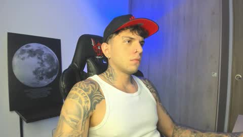 jacobb116 online show from 11-04-25, 01:05