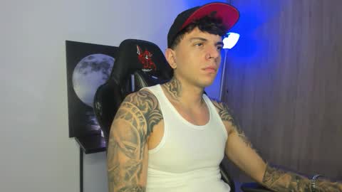 jacobb116 online show from 11-26-25, 01:17