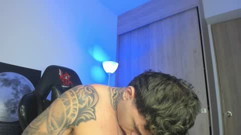 jacobb116 online show from 12-01-25, 12:59