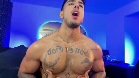 Snapshot of jacobfitness chatting on 03-08-25, 04:01 JACOB online show from 03-08-25, 04:01