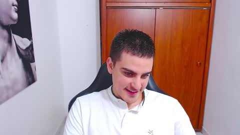 Snapshot of jacobjobs1 chatting on 03-31-26, 01:22 jacobjobs1 online show from 03-31-26, 01:22