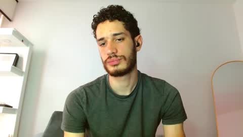 JACOB  ROBIN online show from 09-13-25, 03:01