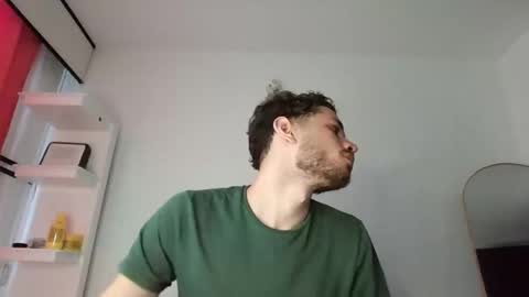 JACOB  ROBIN online show from 09-25-25, 06:00