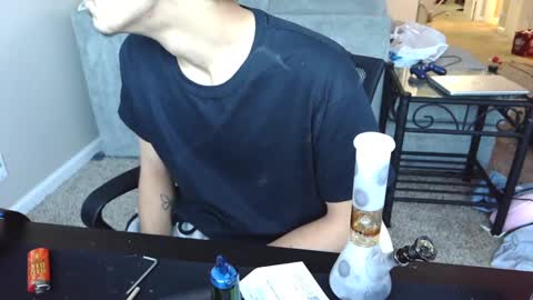 Snapshot of jacobraulsten01 chatting on 10-08-25, 10:29 jacobraulsten01 online show from 10-08-25, 10:29