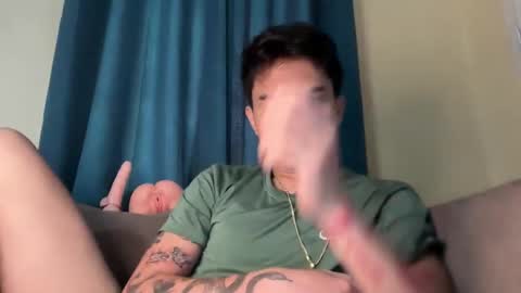 Snapshot of jacobthebezt chatting on 04-04-26, 11:46 Jacob online show from 04-04-26, 11:46