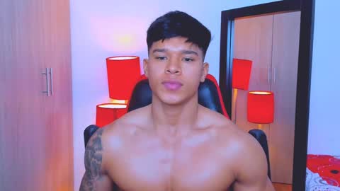 Snapshot of jacod_cock1 chatting on 12-19-24, 01:18 JACOD online show from 12-19-24, 01:18