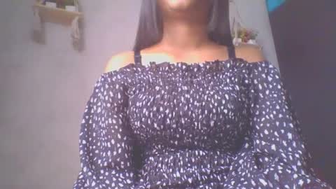 Snapshot of jacqueline_fernandez chatting on 03-06-25, 05:57 jacqueline_fernandez online show from 03-06-25, 05:57