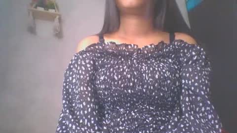 Snapshot of jacqueline_fernandez chatting on 03-12-25, 09:44 jacqueline_fernandez online show from 03-12-25, 09:44