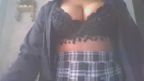 jacqueline_fernandez online show from 11-14-25, 07:07