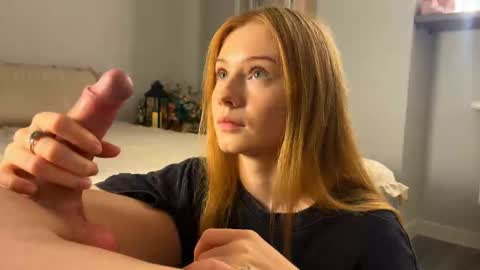 Snapshot of jacques_season chatting on 10-07-25, 06:38 Jacques Emily online show from 10-07-25, 06:38