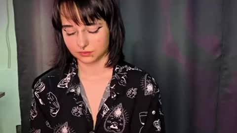 Sofia online show from 04-29-26, 07:20