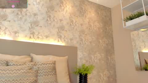 Snapshot of jadakaii chatting on 10-08-25, 11:57 Jada Kai online show from 10-08-25, 11:57