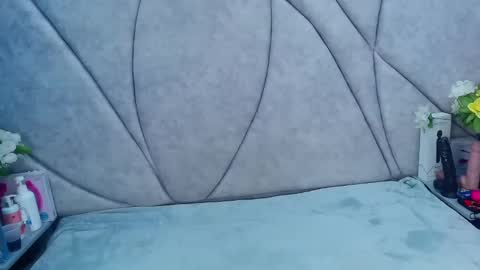 Jade online show from 02-22-25, 06:06