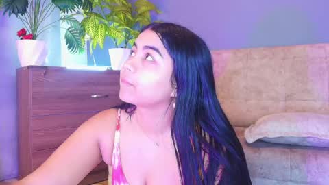 Snapshot of jade_brunnette chatting on 06-07-26, 08:01 Jade Brunete online show from 06-07-26, 08:01
