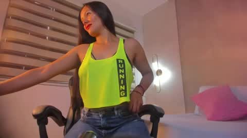 Snapshot of jade_callen chatting on 06-02-26, 11:56 J A D E online show from 06-02-26, 11:56