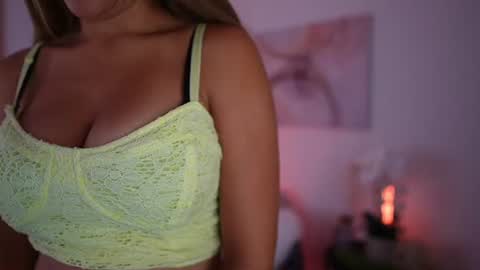 Jade Davin online show from 07-28-26, 08:10