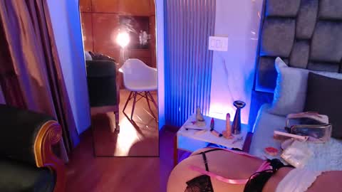 Sara online show from 09-26-25, 12:53