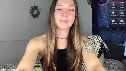 Snapshot of jade_margot chatting on 02-25-25, 12:03 Jade Margot online show from 02-25-25, 12:03