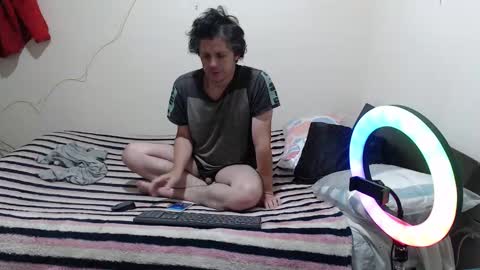 jade y noah online show from 09-30-25, 11:15