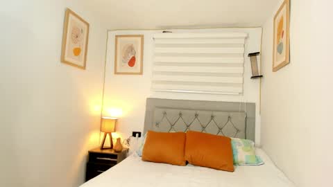 Snapshot of jade_obi chatting on 12-19-24, 03:30 Jade smile online show from 12-19-24, 03:30