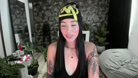 Snapshot of jade_porn chatting on 02-06-25, 04:14 Jade  independent model online show from 02-06-25, 04:14