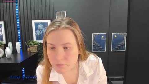 Jade online show from 02-22-25, 06:08