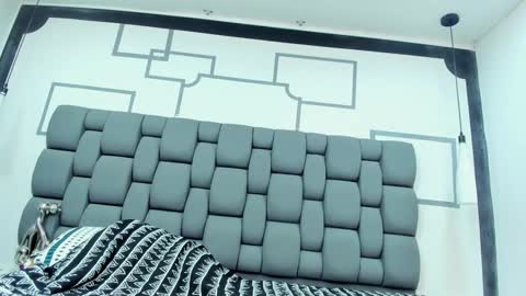 Snapshot of jade_squirt chatting on 01-10-25, 11:00 Jade online show from 01-10-25, 11:00